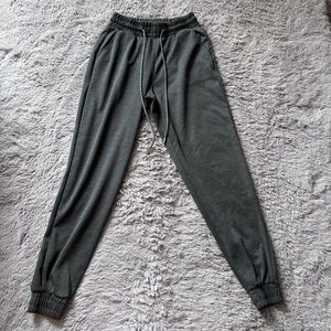⭐️⭐️⭐️One 5 One Olive Green/Charcoal Gray Jogger Pants S